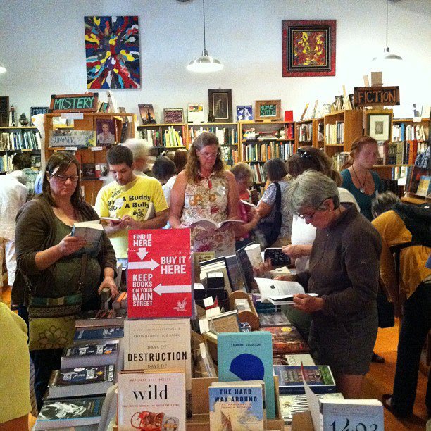 Mobbing at hello hello books (photo: Cash Mob Rockland ) cash mob, midcoast