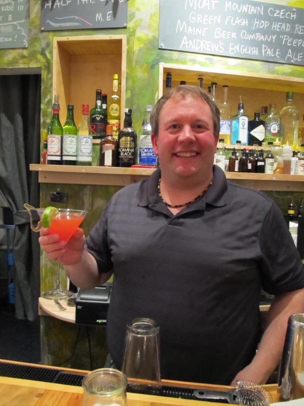 Fog Bartender Mike Bumiller (photo: Kay Stephens)