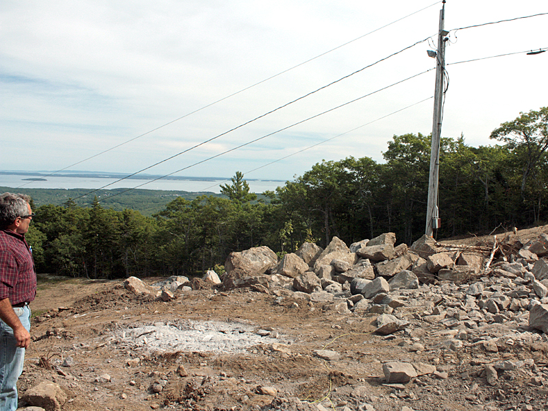 Not a bad view, even with a utility wire running through it. (Photo by Holly S. Edwards)