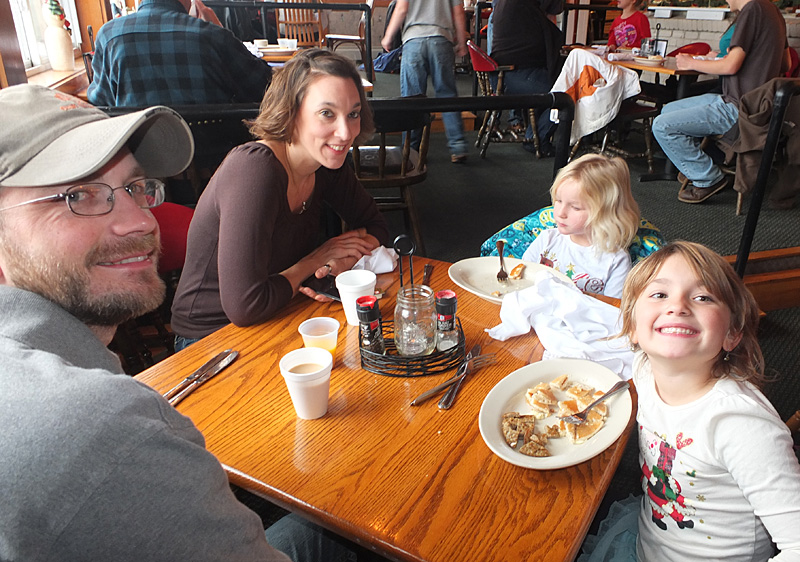Eric Fleury, Jade, Madaline and Chloe.