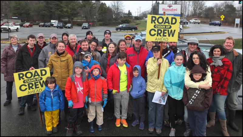 A group of enthusiastic pickers gather at Hannaford’s Plaza on Saturday, April 22 for the Leonard Lookner Memorial Earth Day Roadside Cleanup. A lot of plastic bags, alcohol bottles, cigarette butts, fast food packaging, and Styrofoam are getting cleaned off the streets today, April 22, 2017, Earth Day. (Photo by Chris Wolf)