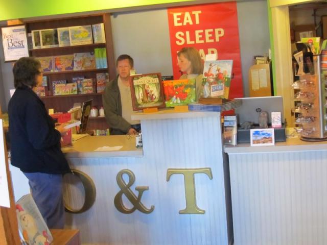 New Owners At The Helm Of Owl Amp Turtle Bookstore Penbay