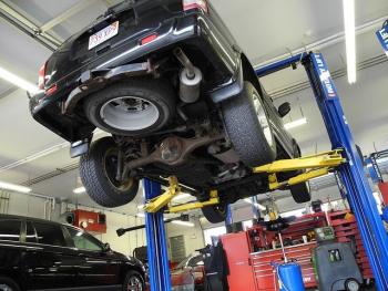 auto repair, Maine state inspection, alignments, brake repair, exhaust repair, suspension, motor replacement, transmission replacement, foreign and domestic, $50 per hour