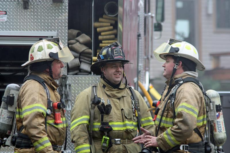 Firefighters during live fire training in South Thomaston Sept. 29. (Photo by Holly S. Edwards)