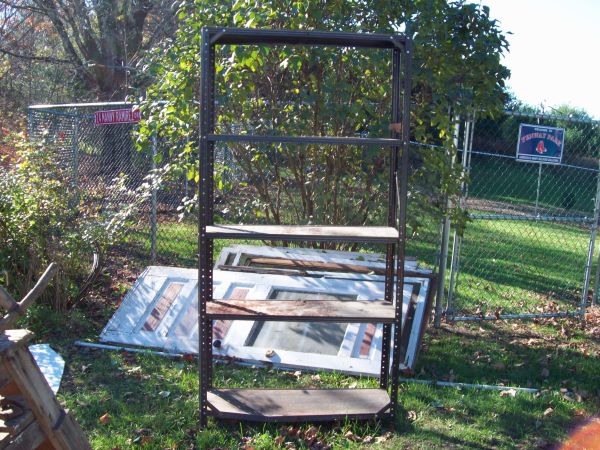metal stand for garage/shed (Raymond )
