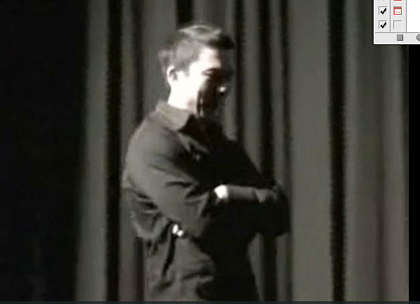 Nguyen talking before an audience.//photo: powerofh20.com