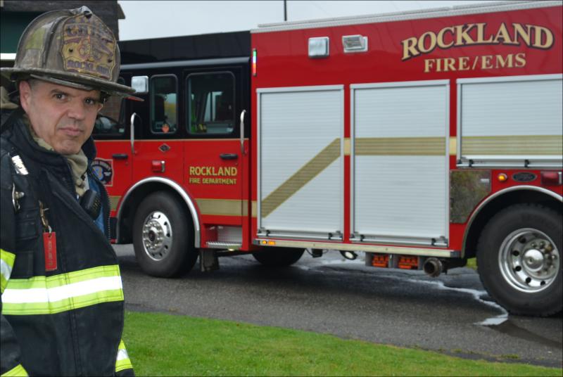 Rockland Fire Chief Charles Jordan responds with a crew of four firefighters to a report of smoke at the Knox County Correctional Facility in Rockland Oct. 31. (Photo by Lynda Clancy)