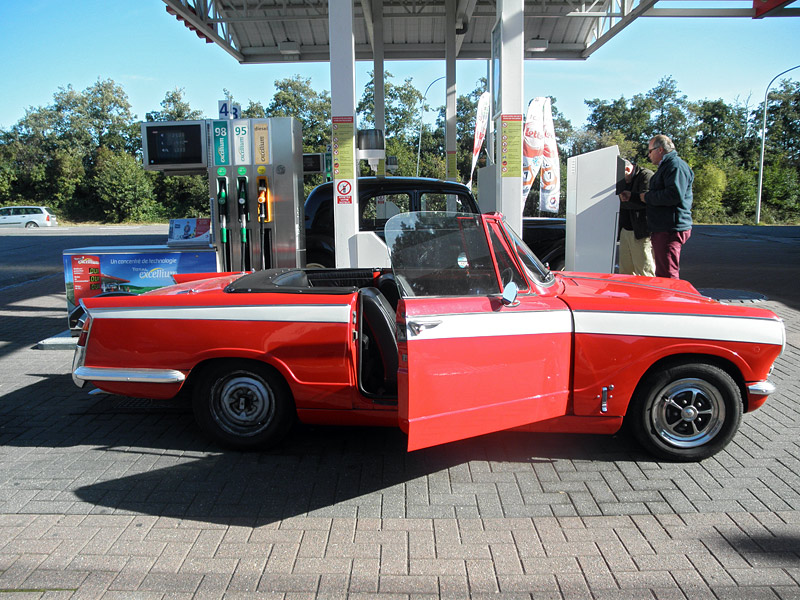 Bruno and Cécile's red, roofless '65 Triumph Vitesse, in which the author was fortunate enough to take a ride through the Belgian countryside. Bruno and Cécile's red, roofless '65 Triumph Vitesse.