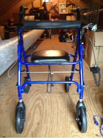 FREE WALKER (Freeport)