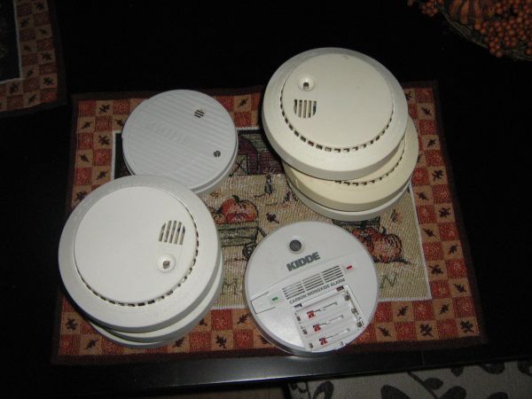 Smoke Detectors (Raymond)