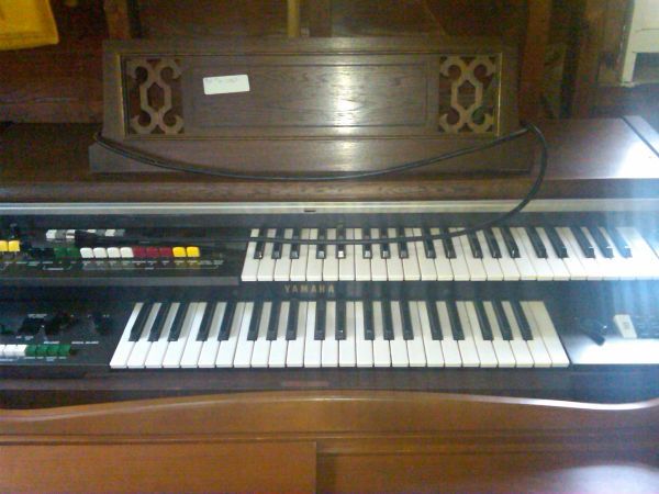 Yamaha Organ (Farmingdale)