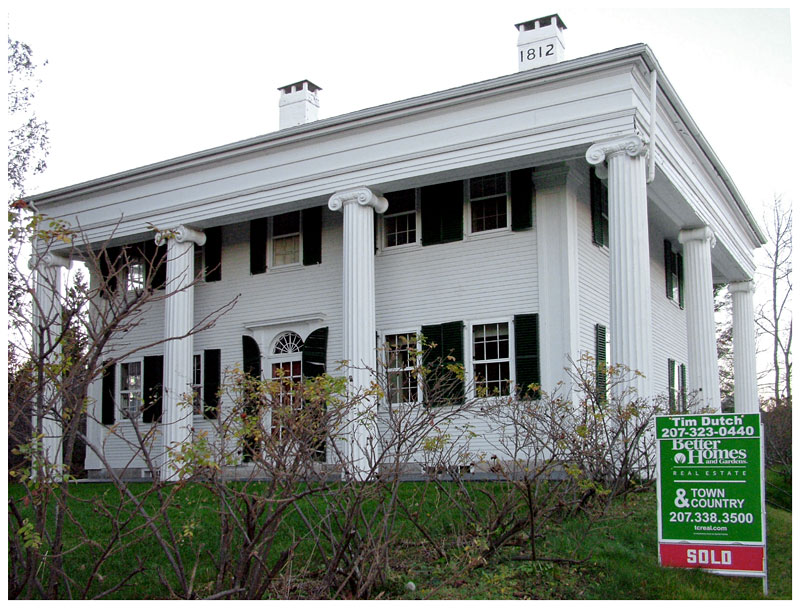 The Johnson-Pratt house on Primrose Hill recently sold to a group that plans to convert it to preschool. (Photo by Ethan Andrews)