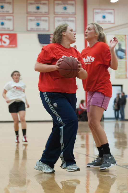 Kim Carr Kuhn and Meg Cressler. (Photo by Ron Hawkes)
