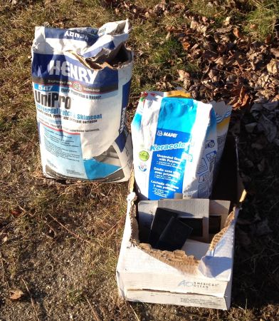 Tile Stuff- leveler, grout... (Scarborough)
