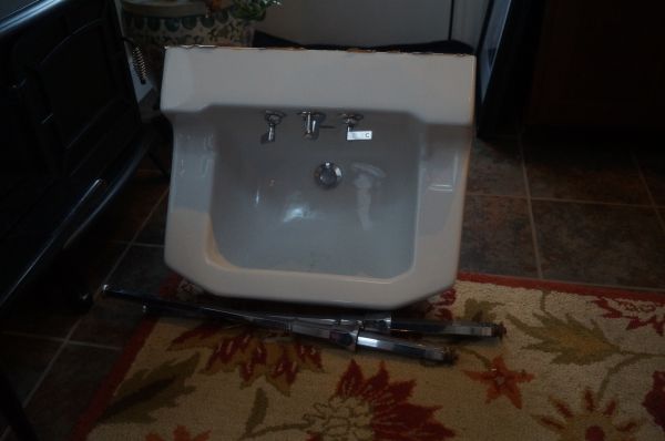 Pedastal Sink (Scarborough)