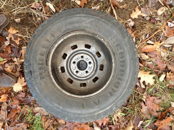 2 15" Jeep wheels / rims & AT snow tires 235/75R/15 (Scarborough/Portland)