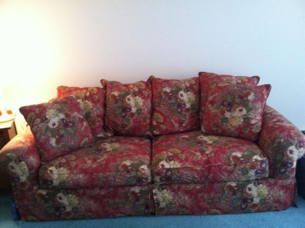 FREE SLEEP SOFA (South Portland)