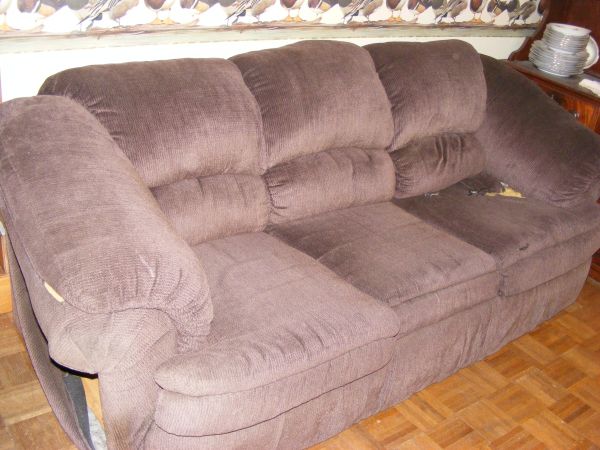 overstuffed couch (Bridgton)