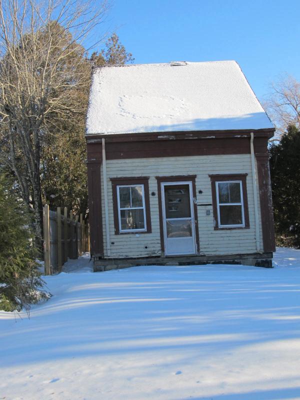 The Half House as it stands today owned by Douglas Day (photo: Kay Stephens)