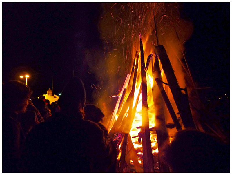 The bonfire roars at the public landing. (Photo by Shelagh Delphyne)