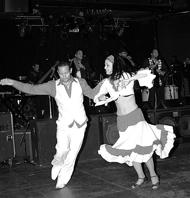 What to wear at a Cuban dance party on Saturday night at FOG Bar (photo: Flickr)