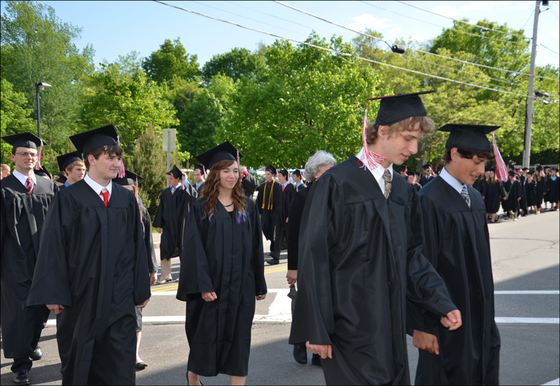 Turning the corner from Mechanic to Washington Street. (Photo by Lynda Clancy)