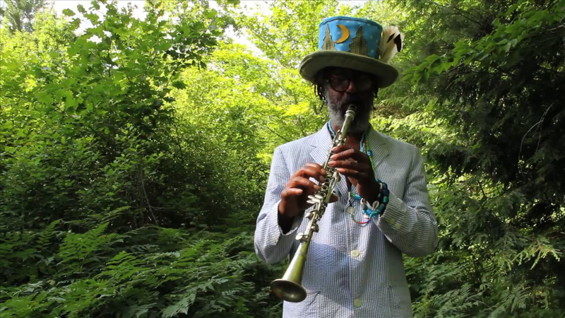 St. Negritude performing “Thoth Sings the Blues”