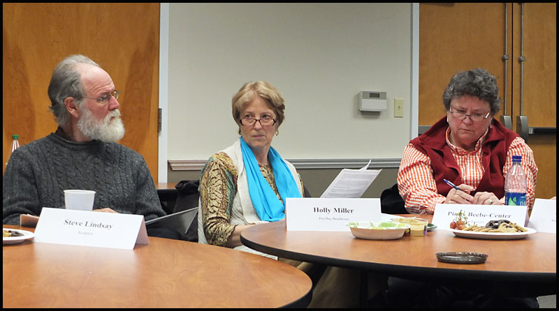 From left, Knox County Health Clinic committee members Steve Lindsay, Holly Miller and Pinny Beebe-Center. (Photo by Chris Wolf)