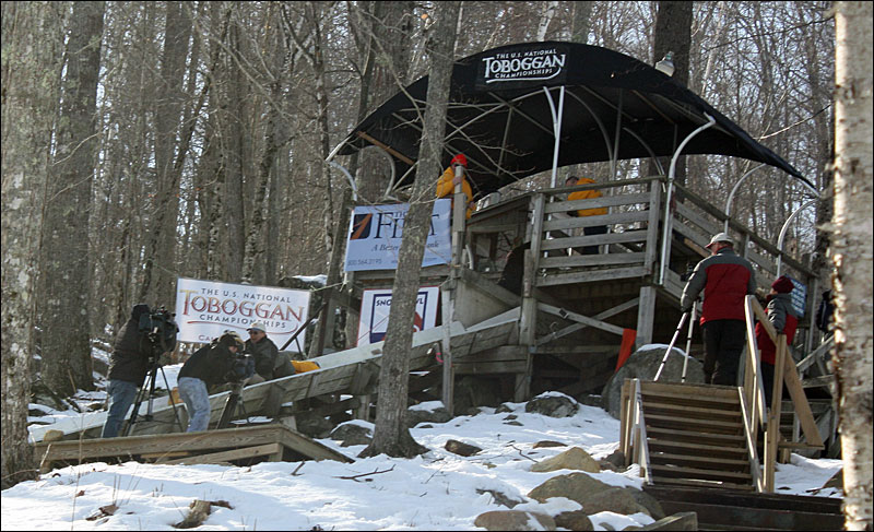 Television cameras at the top of the chute. (Photo by Holly S. Edwards)