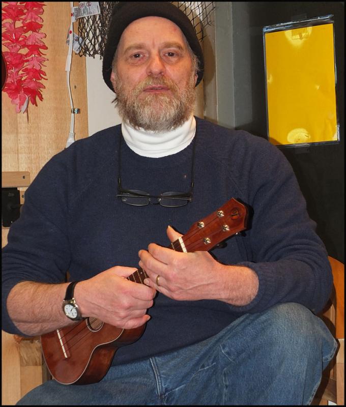 Howard Greenberg, of Thomaston.
