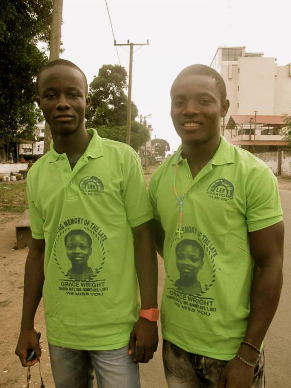 Teloe Moore, right, with LEF student Romeo Quoi. (Photo Kim Ouillette)