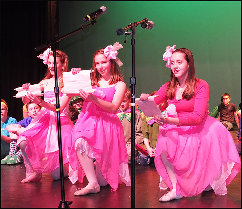The Lullabye League from The Wizard of Oz are left to right: Pearl Benjamin, Greta bishop and Halsey Yattaw.