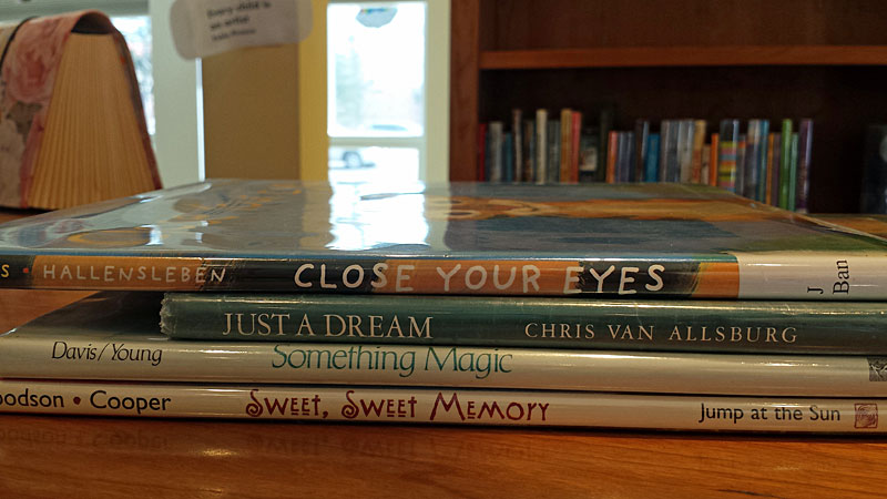 Photo and poem by Sharon Moskowitz, Jackson Memorial Library in Tenants Harbor
