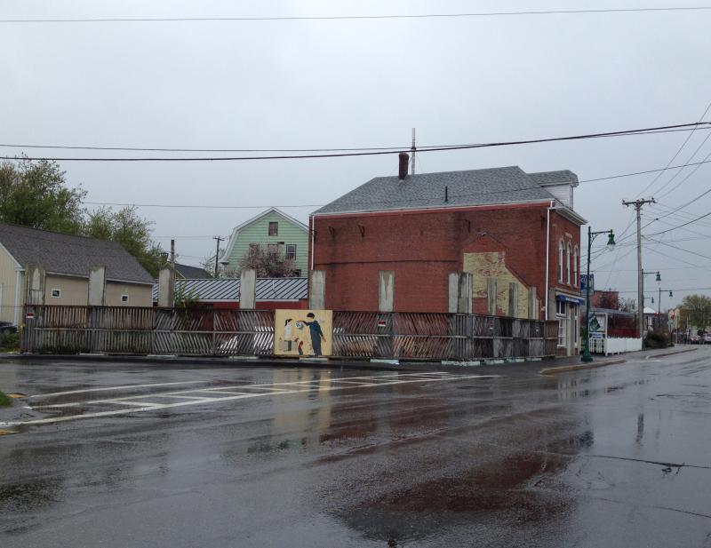 The empty lot as it looks today.