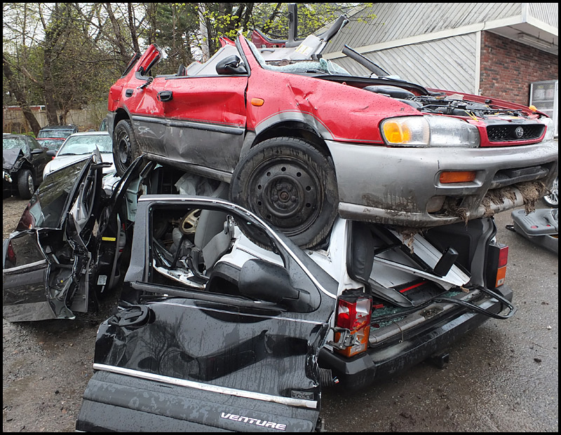 Cars already cut up on Thursday and Friday's training session.