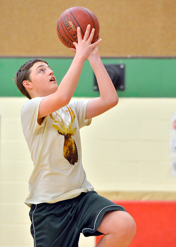 Appleton’s Cooper Twitchell is an eighth-grade player on the squad. (Photo by Ron Hawkes)
