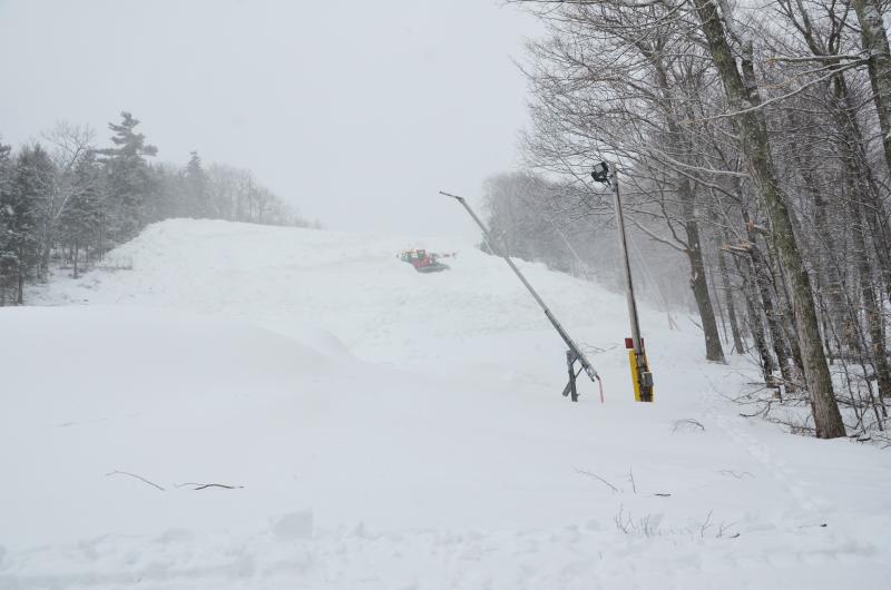 Moving the snow and packing it down, on Mussel Ridge. (Photo by Lynda Clancy)