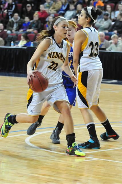 Hannah Marks (22) drives the lane as Justice Barrows (23) sets a screen. (Courtesy of Skip Hawkes/mainesportsreport.com)