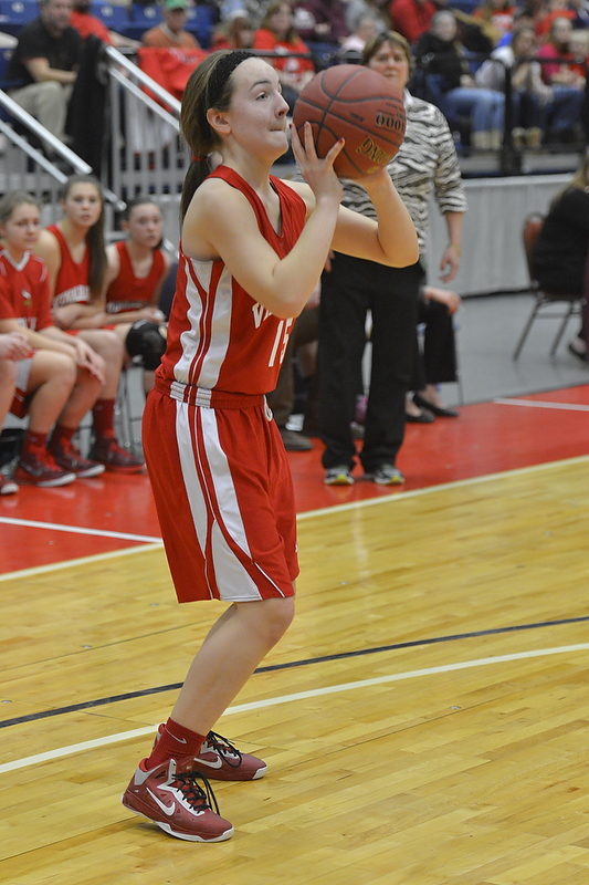 Vinalhaven’s Deja Doughty nails a shot from the baseline. (Photo by Ron Hawkes)