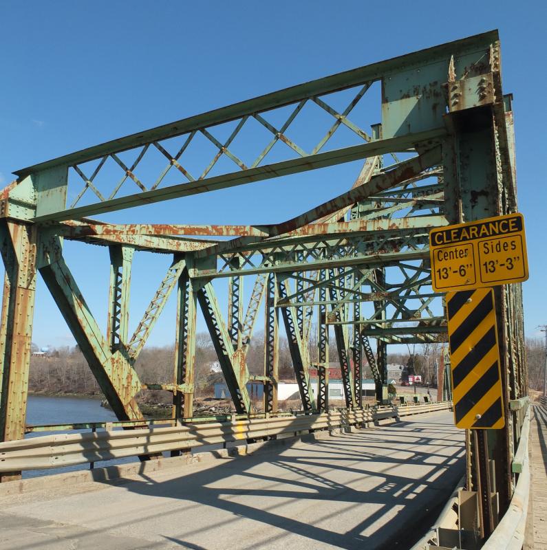Traffic is restricted on the current bridge.