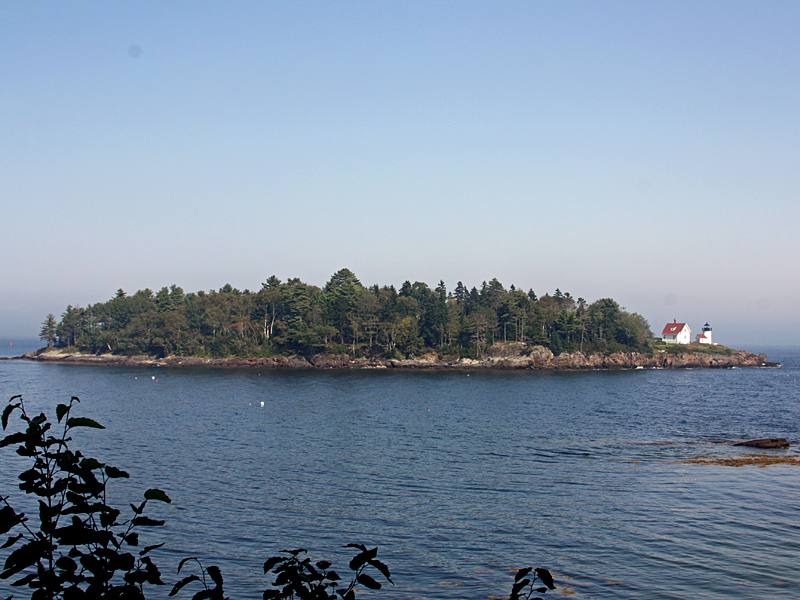 For many, this is one of the only ways they can see Curtis Island close up, let alone the light station tower that faces Penobscot Bay. It’s not well-publicized, but there is a public path off Bay View Street, and a pull-off just big enough for one or two cars at the bottom of Beacon Avenue, and a sign directly across the street denoting the path’s existence. Check it out. (Photo by Holly S. Edwards)