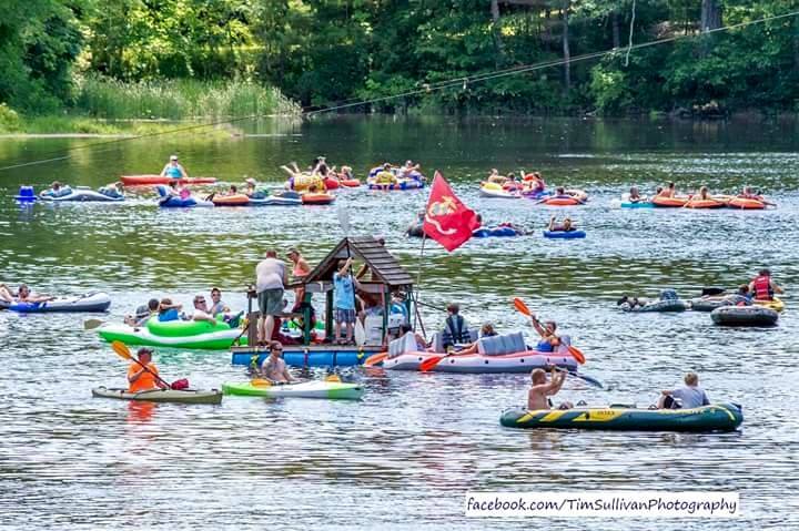 Flotilla on Sunday! (Photo courtesy Tim Sullivan via Facebook.com/TimSullivanPhotography).