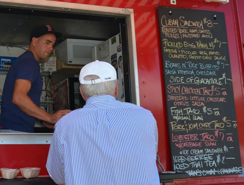 Fox on the Run was there to serve food, too. (Photo by Lynda Clancy)