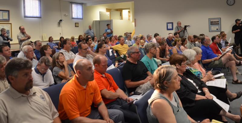 Rockland citizens turned for a panel discussion about natural gas-fired cogeneration plants Aug. 19 at Rockland City Hall. (Photo by Lynda Clancy)
