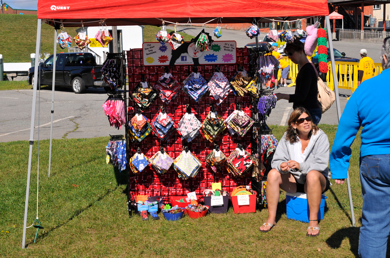 The vendors at the event were knowledgeable people about dogs. How to train them, how to care for them, what to feed them. A lot of information was available. (Photo by Ron Hawkes)