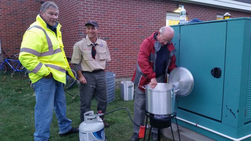The outside cooking crew. (Photo by Sarah Shepherd)