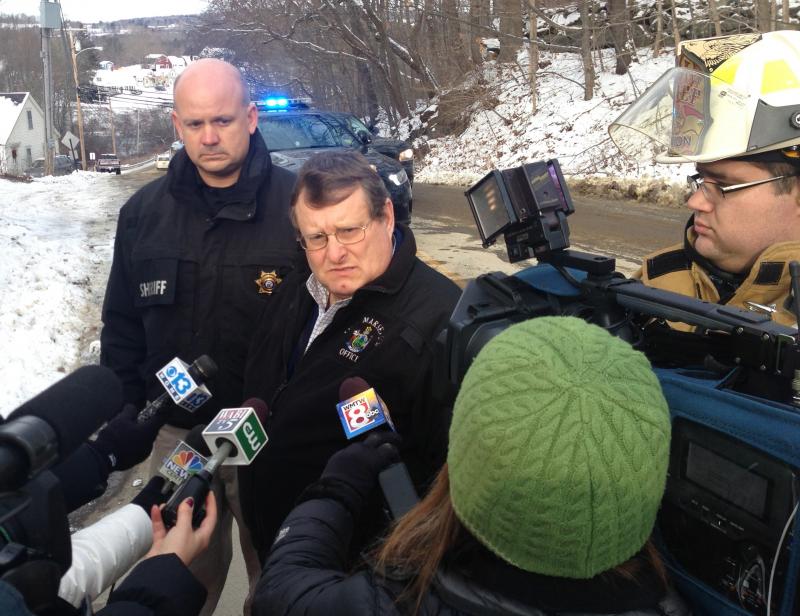 Knox County Sheriff’s Chief Deputy Tim Carroll, Sgt. Joel Davis, and Union Asst. Fire Chief Jesse Thompson talk to the press at 9 a.m., Jan. 14. (Photo by Lynda Clancy)