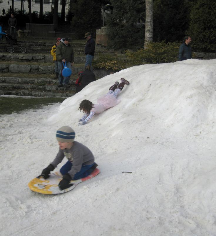 (Photo Courtesy of Camden Public Library)