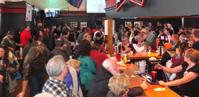 A capacity crowd at Trackside Restaurant for the Chili Chowder Cookoff (Photos by Chris Wolf)