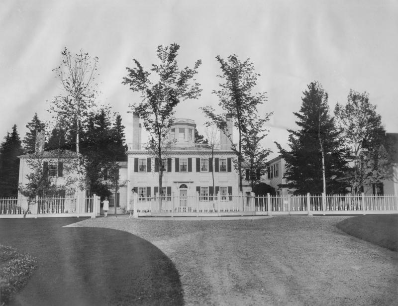 The Spite House, in Rockport. (Photo courtesy Penobscot Marine Museum)